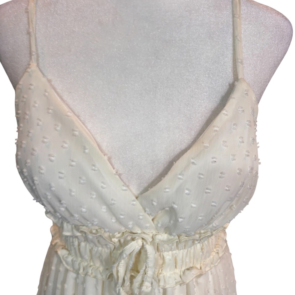 Wishful Thinking Cream Swiss Dot Mini Dress Smocked Waist Ruffle Hem Medium #390 - Picture 4 of 11